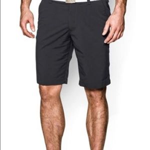 Under Armour Men’s Match Play Golf Shorts, 32 waist, black excellent condition